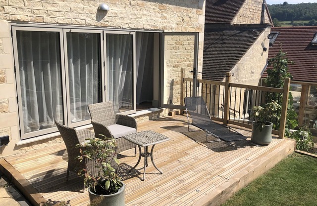 Cotswold Lodge