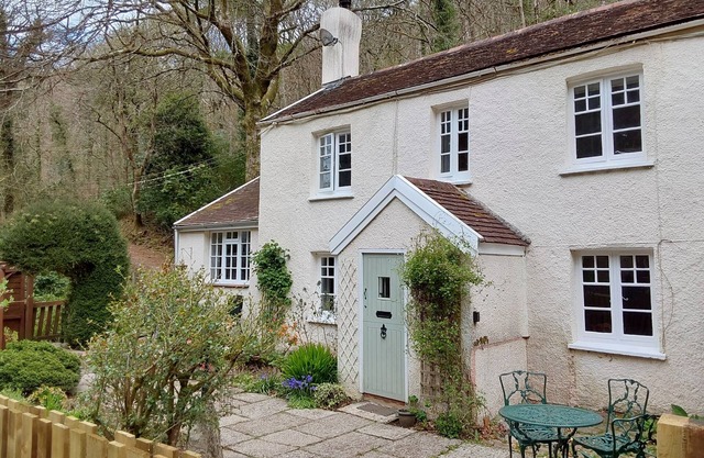 Cottage by the East Lyn River in the heart of Exmoor National Park near Lynmouth