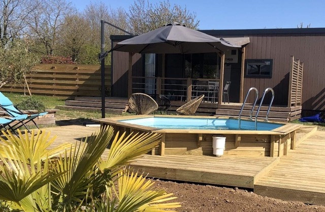 Cottage du Garlai Avec Piscine Proche puy du fou