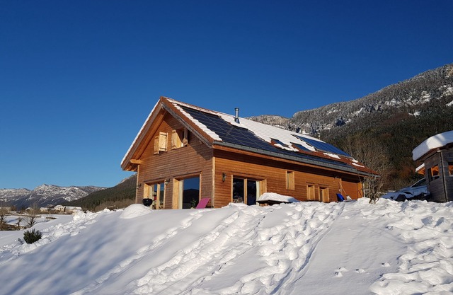 Cottage in a wooden chalet in the heart of Vercors