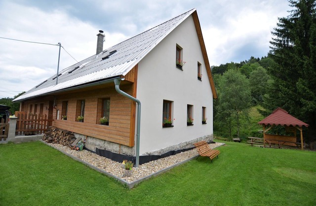 Cottage in Liberec with Sauna and Ski Nearby