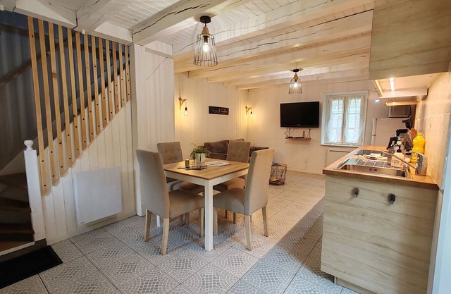 Cottage in Sully sur Loire