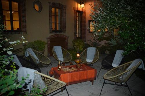Cottage Mackinley, tout le domaine rien que pour vous ! Gîte 4 étoiles 15 pers, centre Aubigny, jardin & jeux
