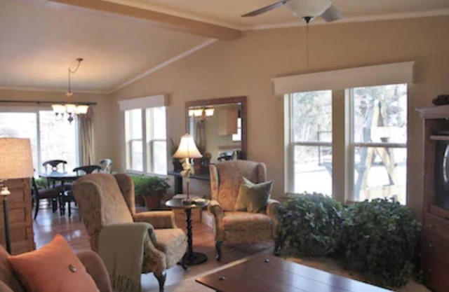 COTTAGE ON THE CREEK VACATION RENTAL. Sleeps 4. Beautiful views. Riverside deck. Fishing.