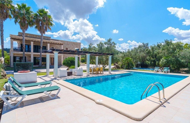 Country House 'Ca Na Siona' with Private Pool, Wi-Fi and Air Conditioning