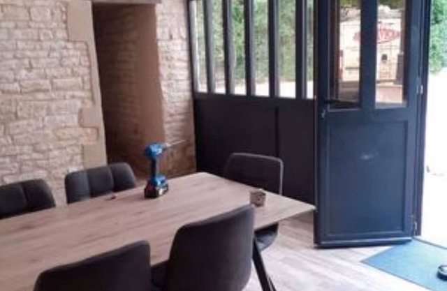 Country House 'Domaine Du Val Bruant' with Shared Terrace and Wi-Fi
