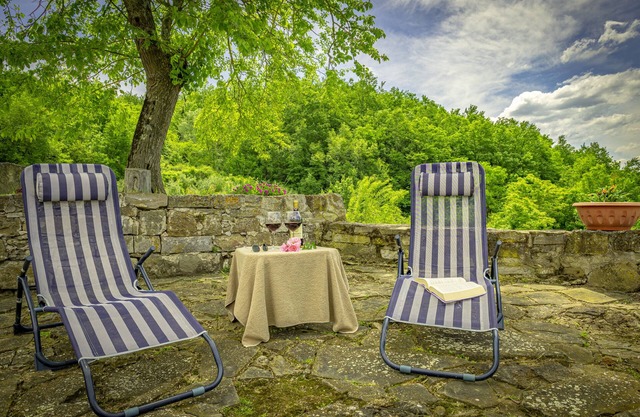 Country house in the Tuscan Countryside, View, Relax, Walking