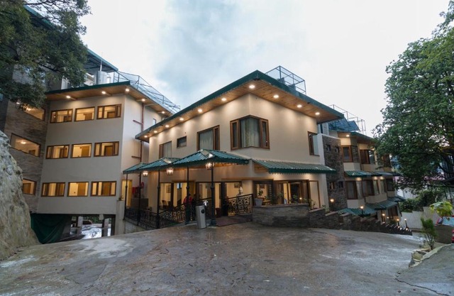 Country Inn Premier Pacific Mall Road Mussoorie