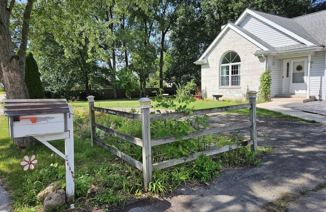 Country White House
