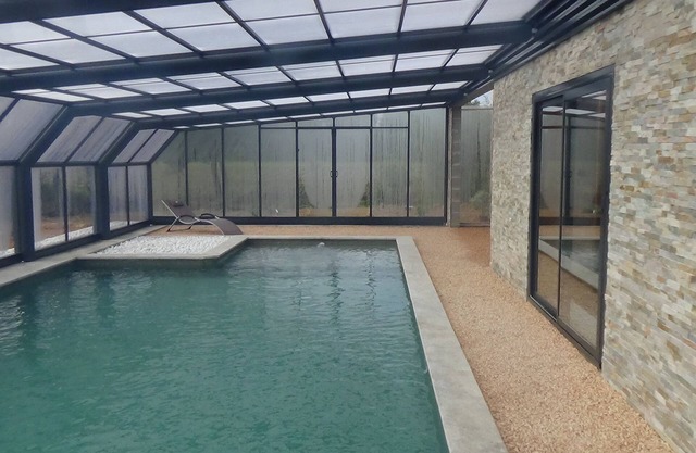 Countryside house - wildlife park - Covered heated swimming pool