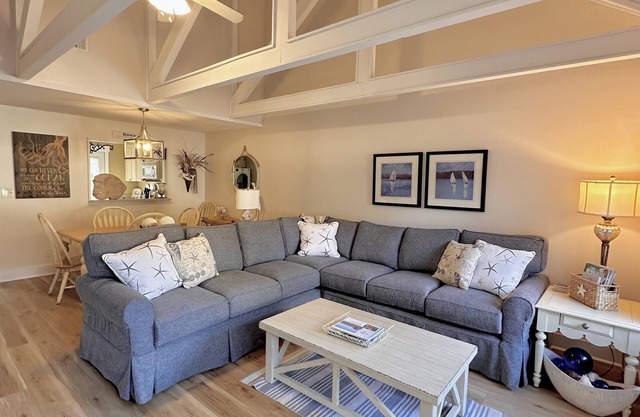 Couples Retreat, Dog Friendly, Private enclosed courtyard