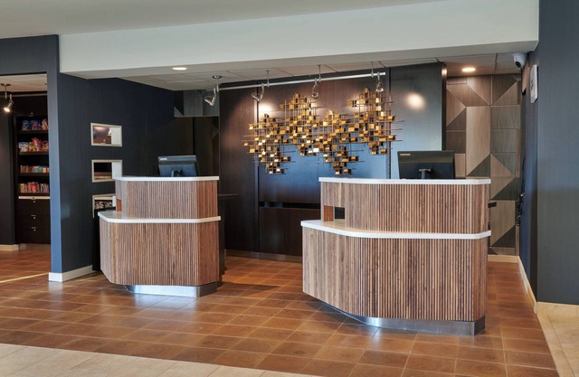 Courtyard by Marriott Chicago Lincolnshire