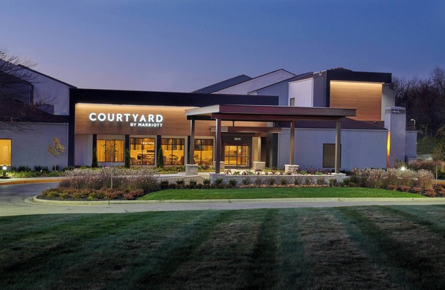Courtyard by Marriott Indianapolis Castleton