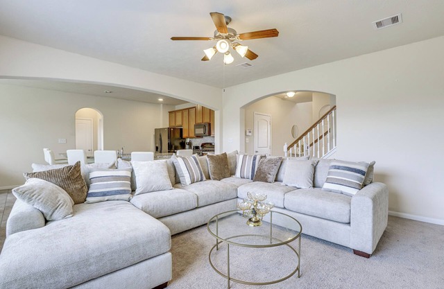 Covered Patio & Spacious Yard: Houston Area Home!