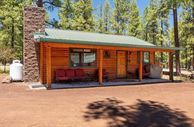 Cowboy Casita (Cabin 102)