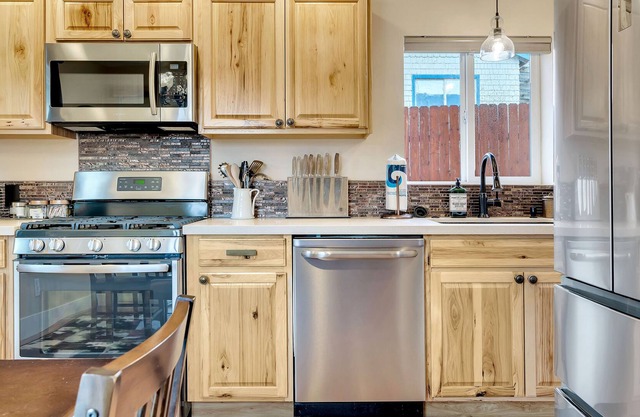 COWBOY CORRAL-The Westside Cottages 2 Bed/2 Bath