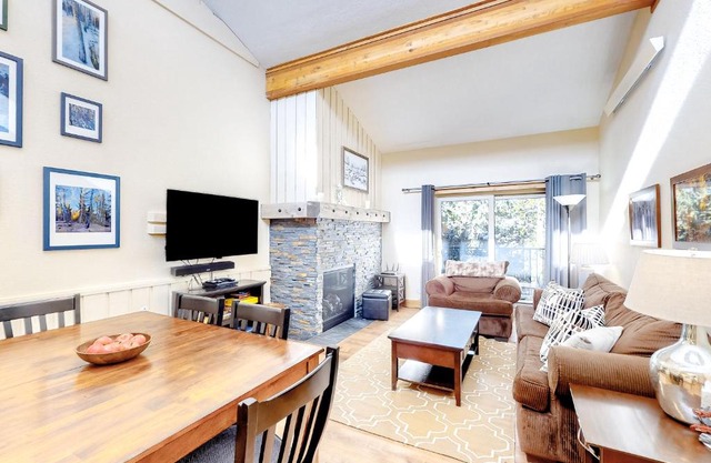 Coziest Condo