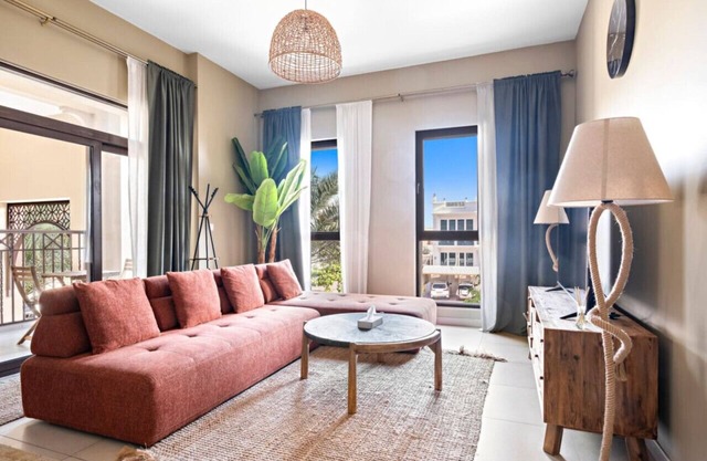 Cozy 1 BR near Madinat Jumeirah and Burj Al Arab