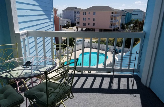 Cozy 1 bedroom condo