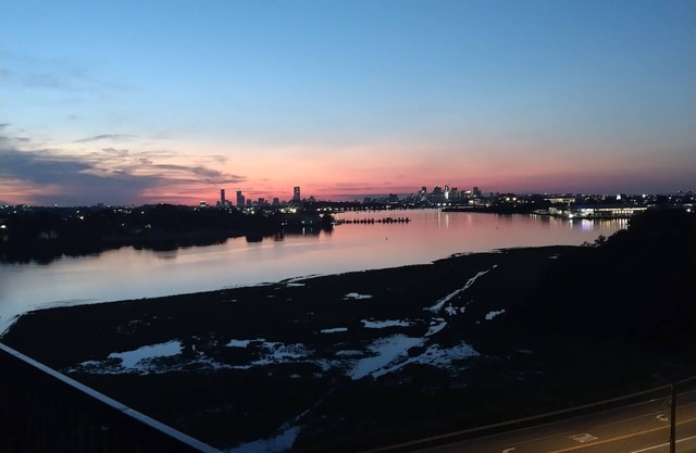 Cozy 1-bedroom condo in awesome Quincy with WiFi, AC