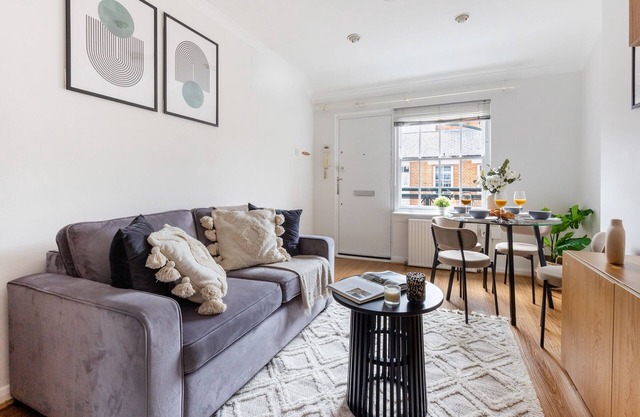 Cozy 1BR in London's West End - Covent Garden
