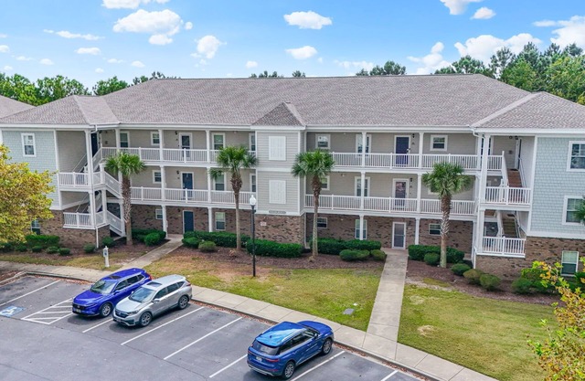 Cozy 2 Bedroom Willowbend Retreat w/Pools & Golf Access