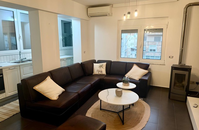 Cozy 2-bedroom apartment in center Durres