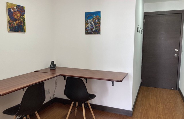 Cozy 2-bedroom apartment with WiFi, fitness room in charming Quito