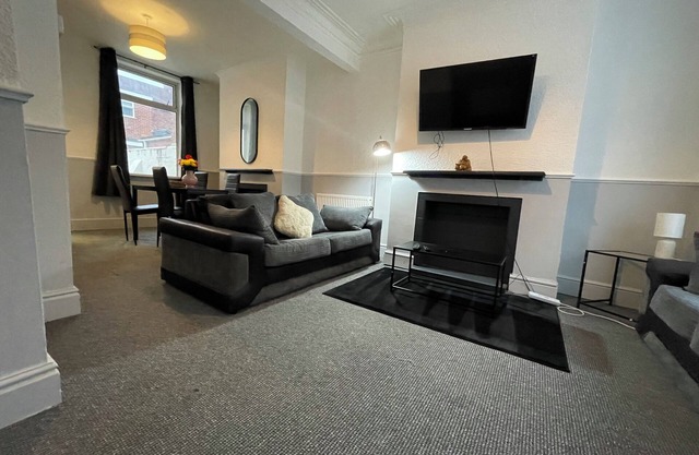 Cozy 2 bedroom property with all amenities
