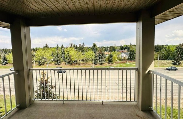 Cozy 2Bed 2Bath. 4 mins 2 WEM.