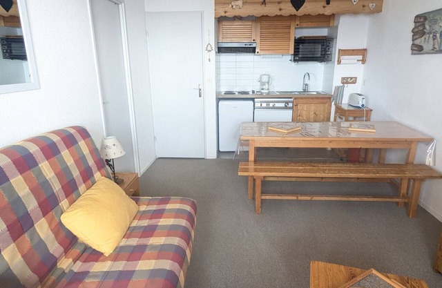 Cozy apartment in Prapoutel for 6 people, 2 rooms, balcony