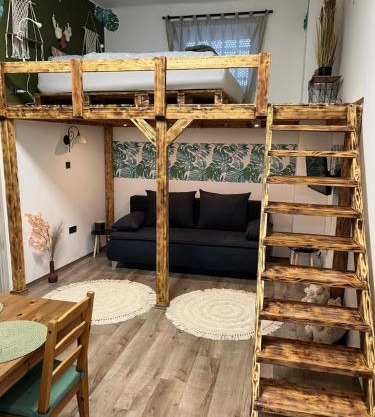 Cozy apartment close to M0 way