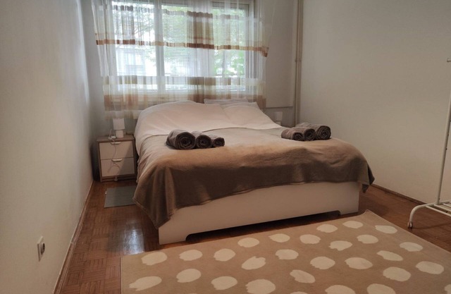 Cozy apartment few steps from pedestrian zone in the quiet area.