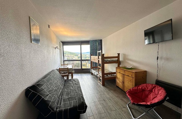 Cozy apartment at the foot of the slopes with balcony - Pets allowed