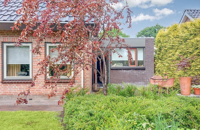 Cozy apartment in Surhuisterveen