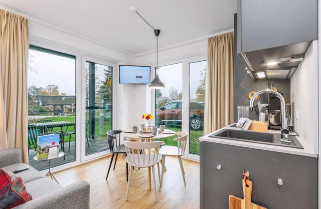 Cozy Apartment In Lembruchdümmer See
