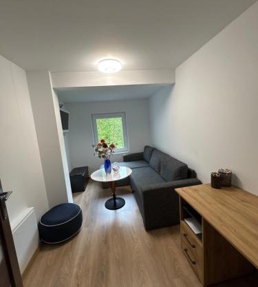 Cozy apartment in Tennfjord