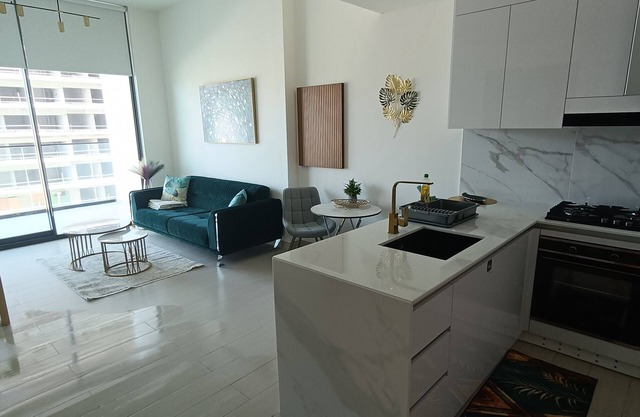 Cozy apartment near the Circle Mall