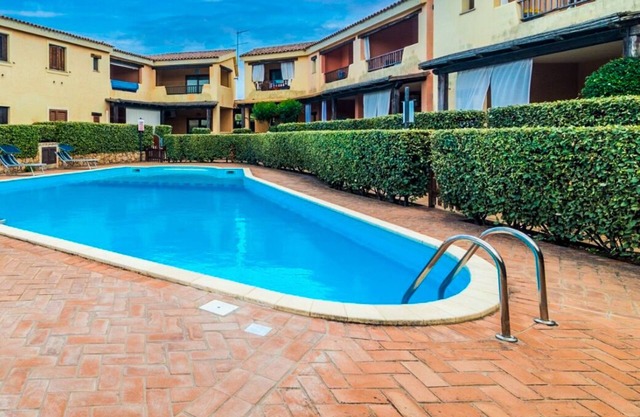[Cozy apartment with pool] - ⭐️ 5 minutes from the sea ⭐️
