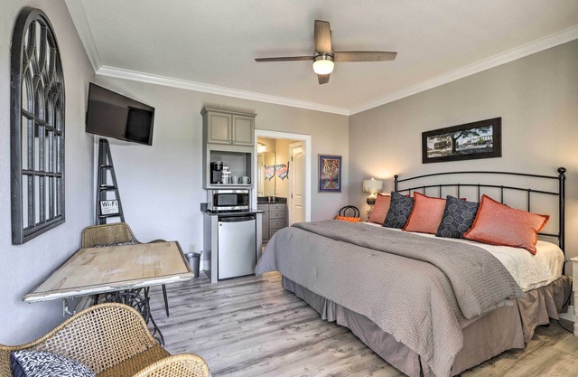Cozy Auburn Studio < 1 Mile to University!