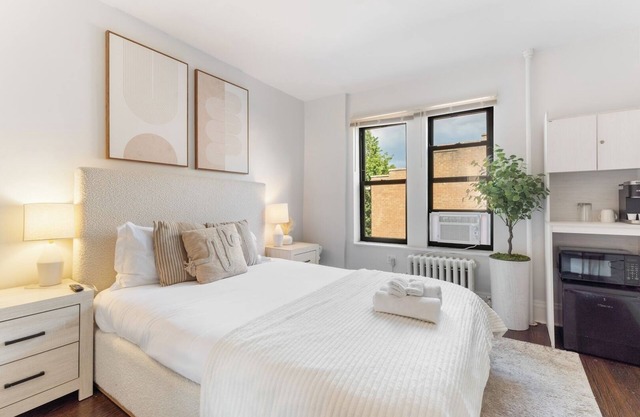 Cozy Bay Ridge Studio | Easy Access to Manhattan