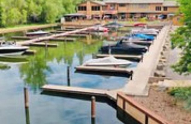 Cozy Bigfork Apartment Location Price Wonderfully Comfortablenwalk to Bigfork.