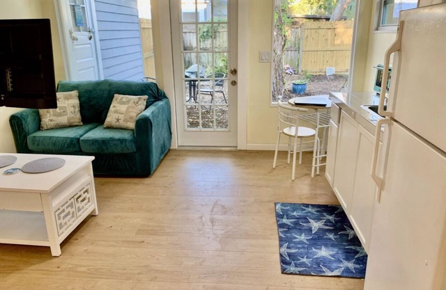 Cozy Bungalow, one mile from the beach. Pet friendly with no pet fees.