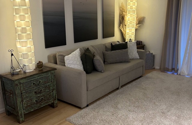 Cozy condo, located across from Washington Square Mall, and Target, Dutchbros.