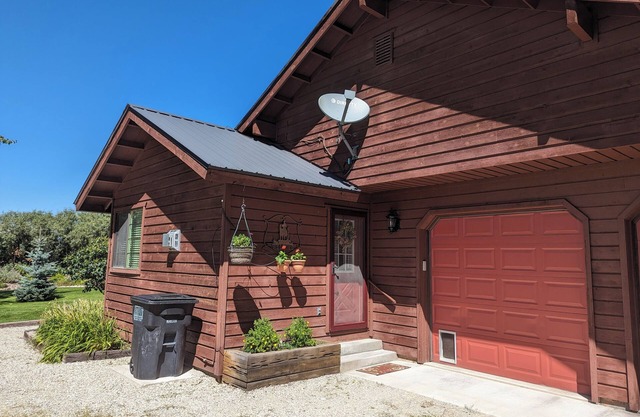 Cozy cottage- easy access to Targhee.