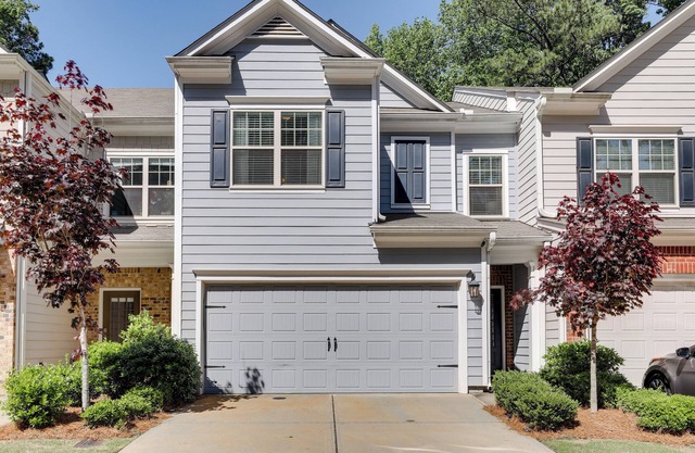 Cozy Doraville Townhome