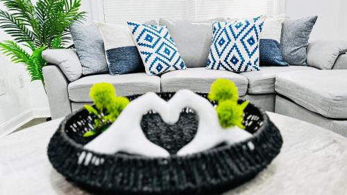 Cozy Escape, rooms in Charlotte