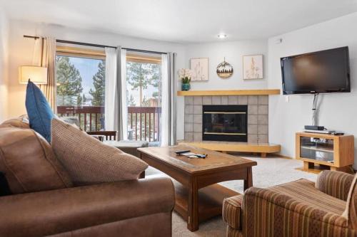 Cozy Frisco Condo Near Lake and Trails