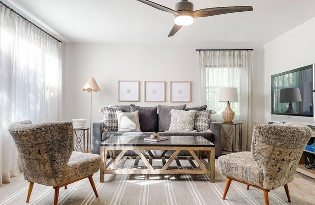Cozy getaway in a prime location