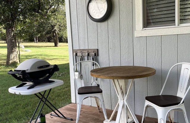 Cozy Guesthouse right outside Austin, TX Near COTA